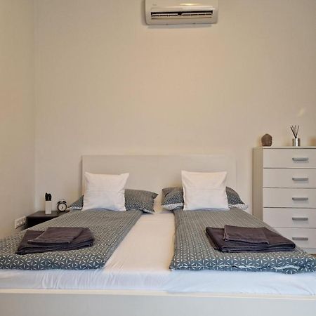 Altair Airport Apartman Vecsés Eksteriør bilde