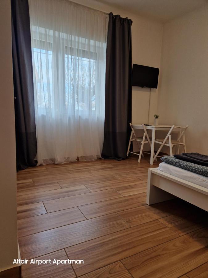 Altair Airport Apartman Vecsés Eksteriør bilde