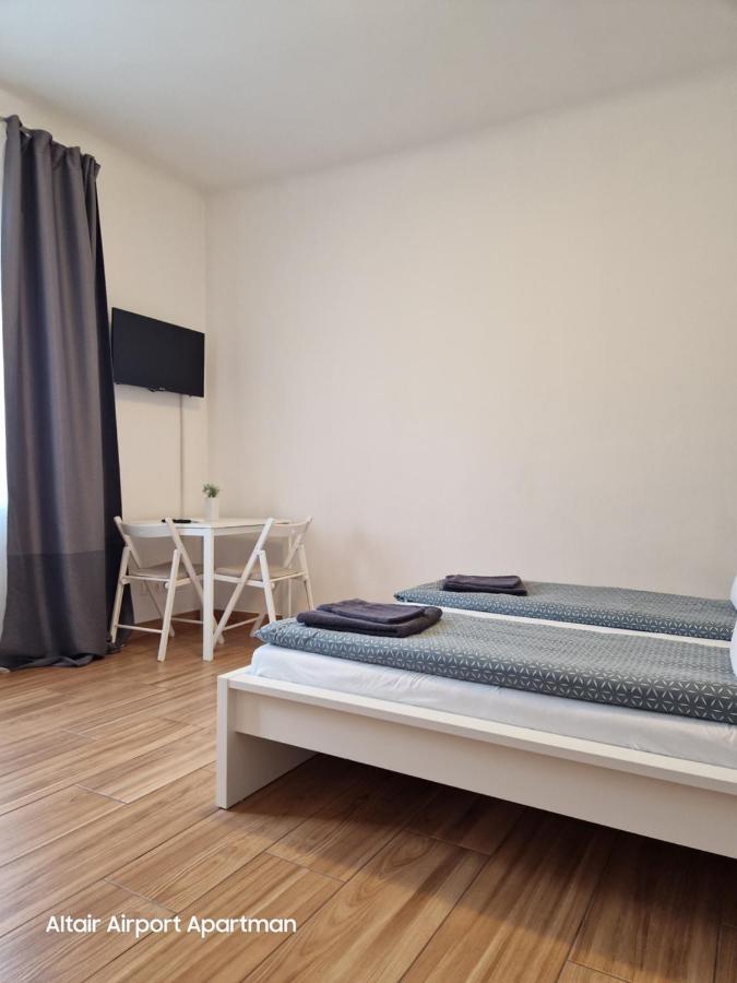 Altair Airport Apartman Vecsés Eksteriør bilde