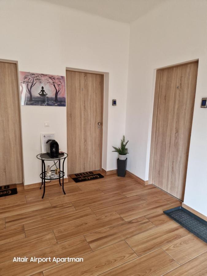 Altair Airport Apartman Vecsés Eksteriør bilde